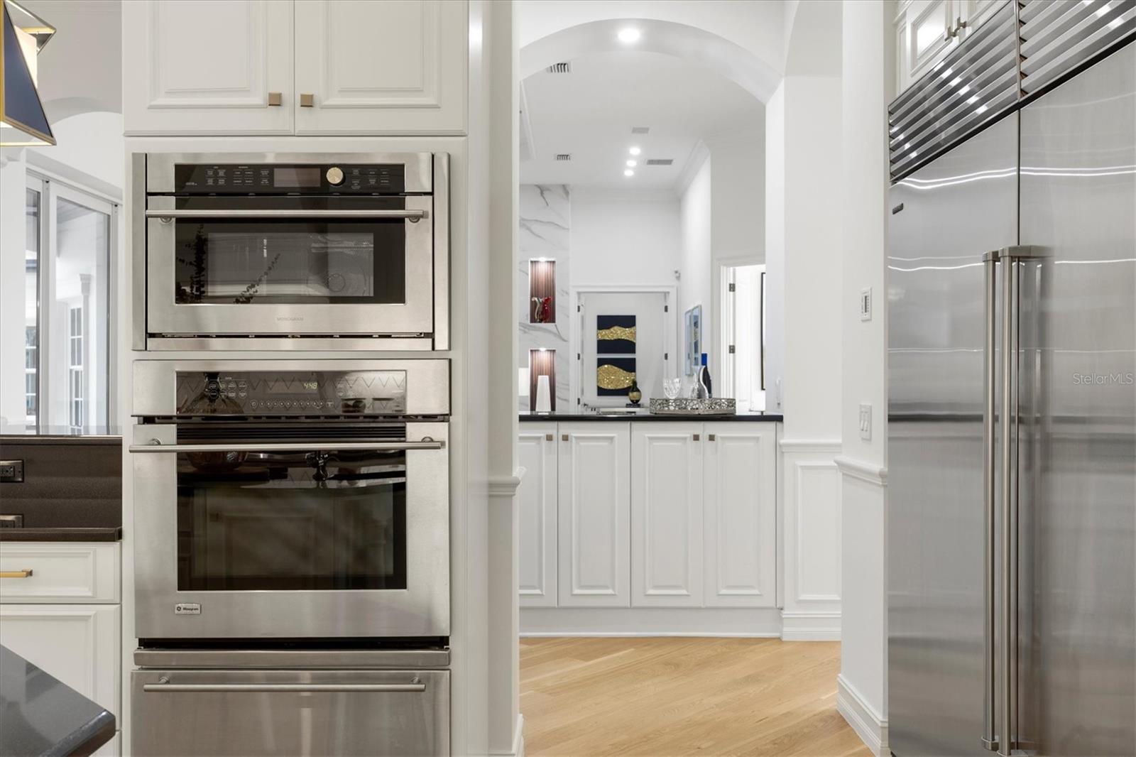 Image 25 of 79 For 7921 Waterton Lane