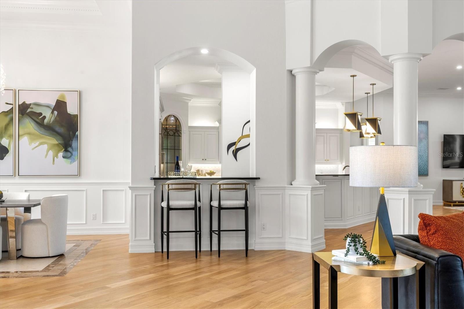 Image 27 of 79 For 7921 Waterton Lane