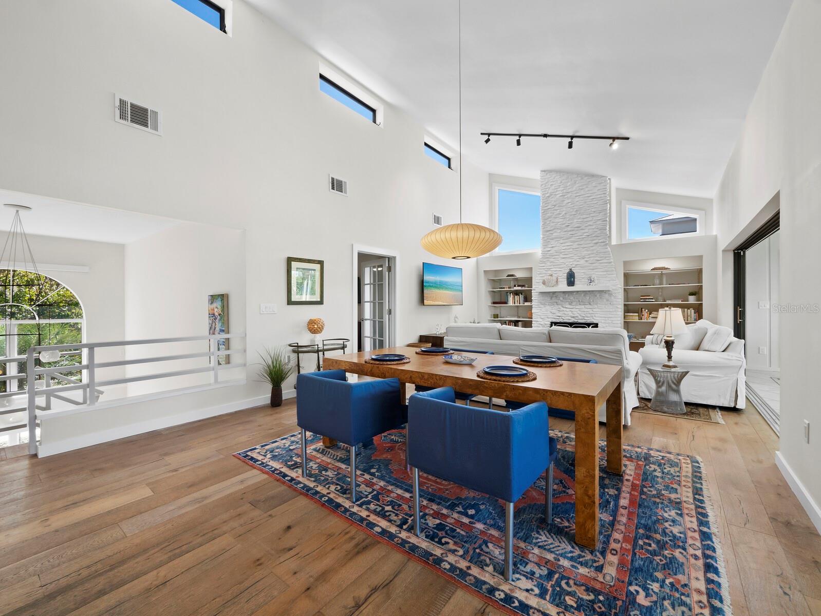 Image 10 of 59 For 601 Norton Street