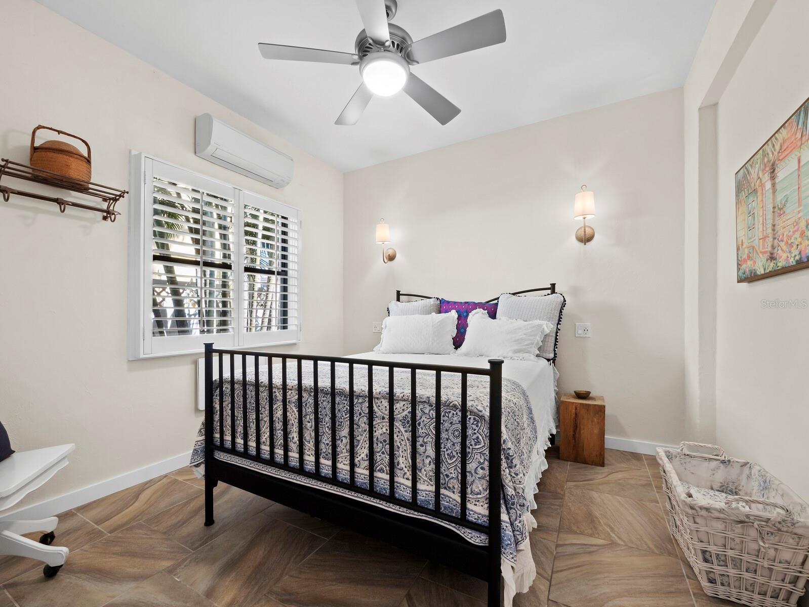 Image 39 of 59 For 601 Norton Street