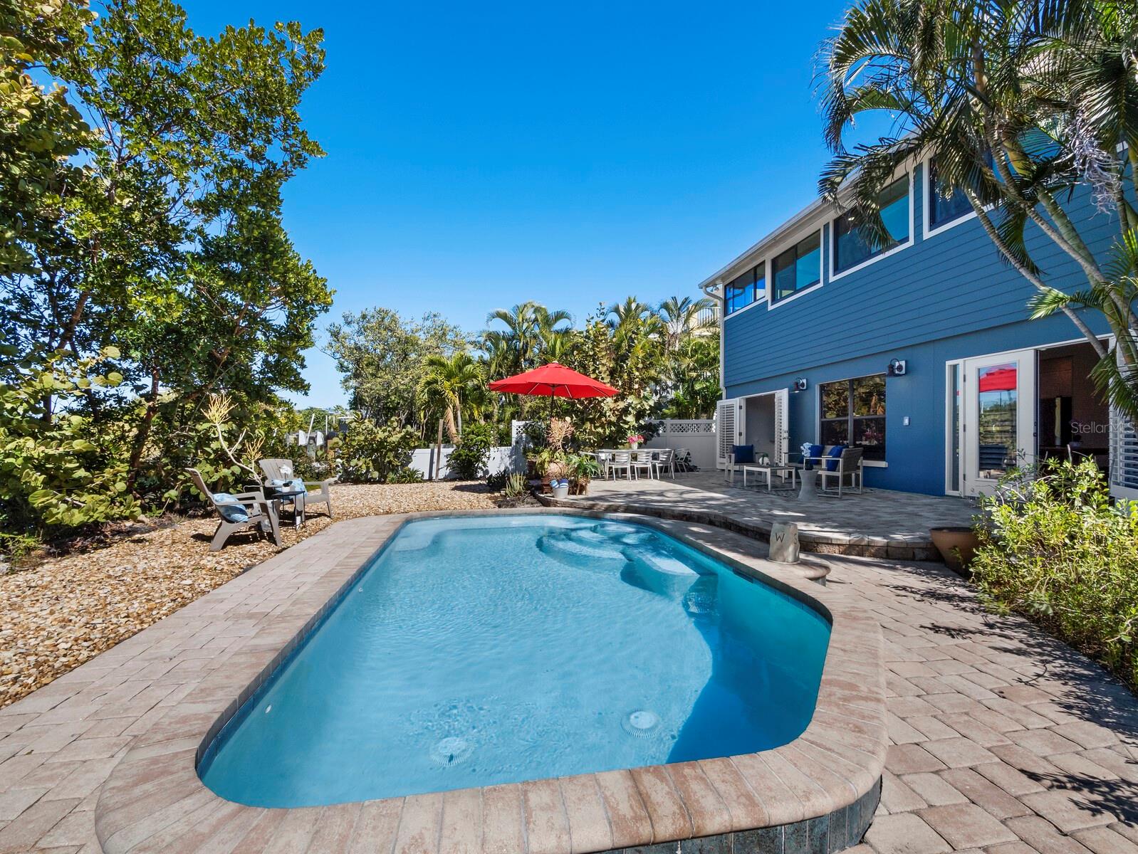 Image 46 of 59 For 601 Norton Street