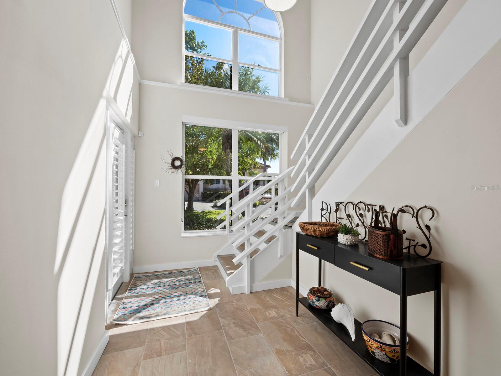 Image 7 of 59 For 601 Norton Street