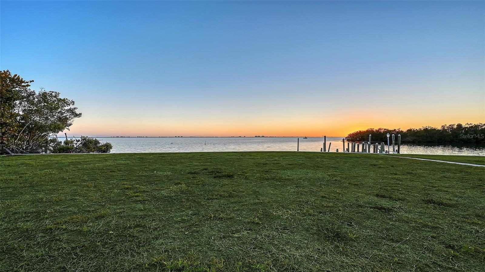 Image 16 of 90 For 7322 Westmoreland Drive