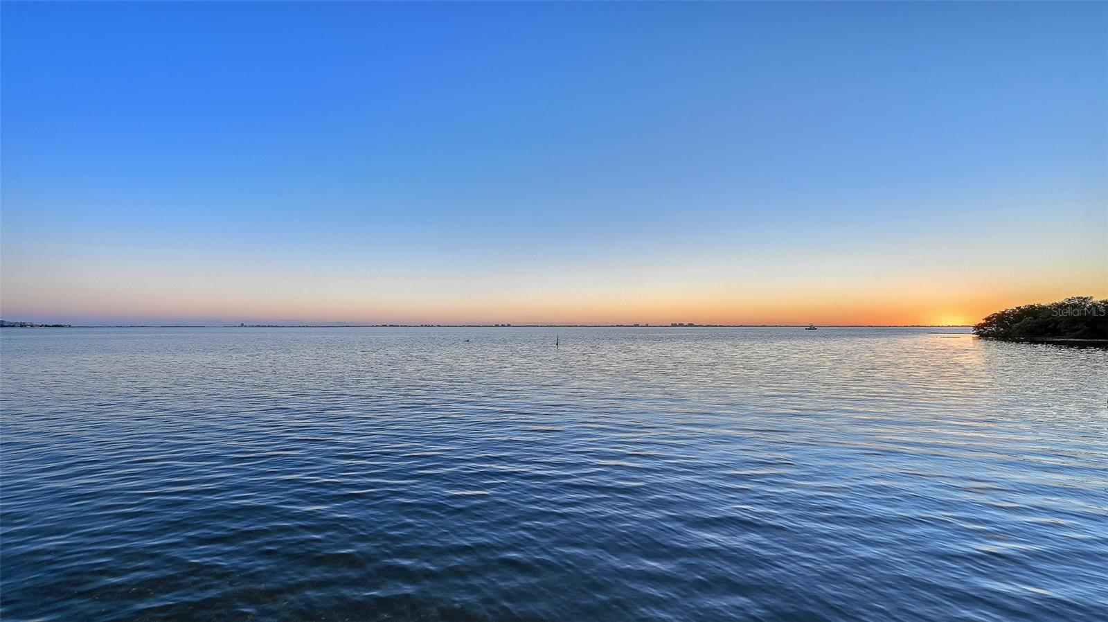 Image 21 of 90 For 7322 Westmoreland Drive