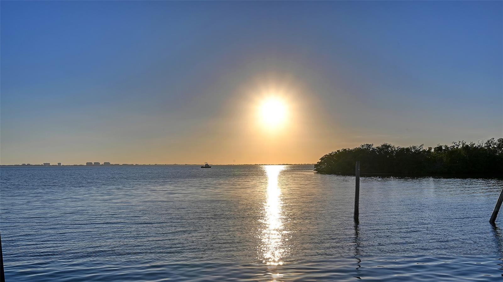 Image 28 of 90 For 7322 Westmoreland Drive