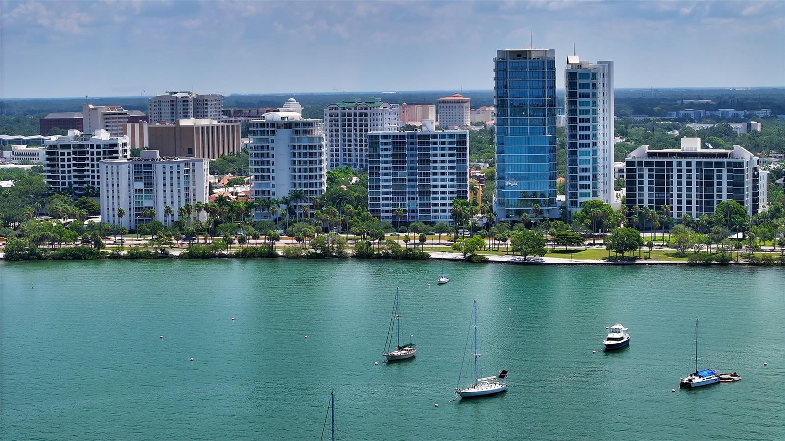 Image 31 of 90 For 7322 Westmoreland Drive