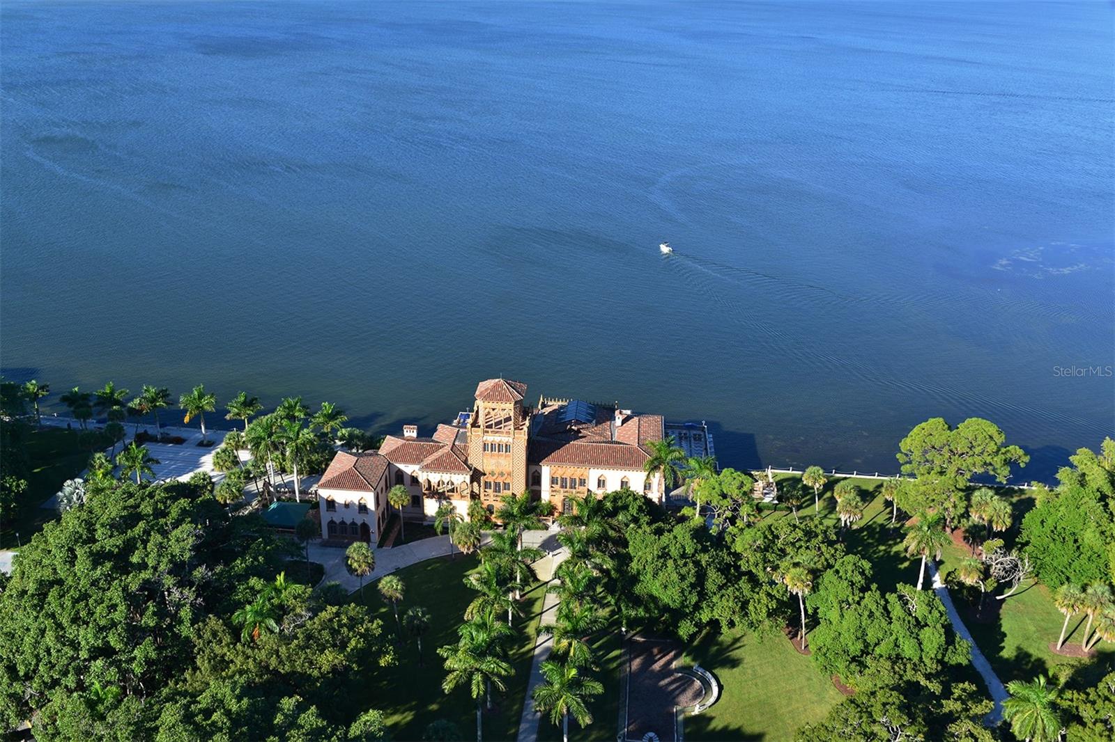 Image 71 of 90 For 7322 Westmoreland Drive