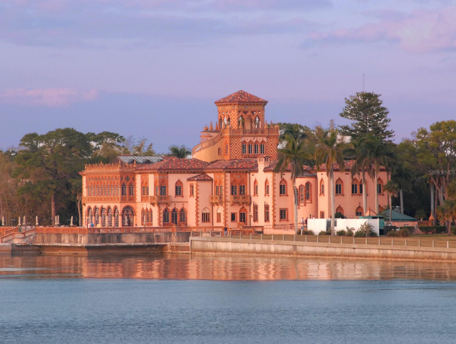 Image 74 of 90 For 7322 Westmoreland Drive