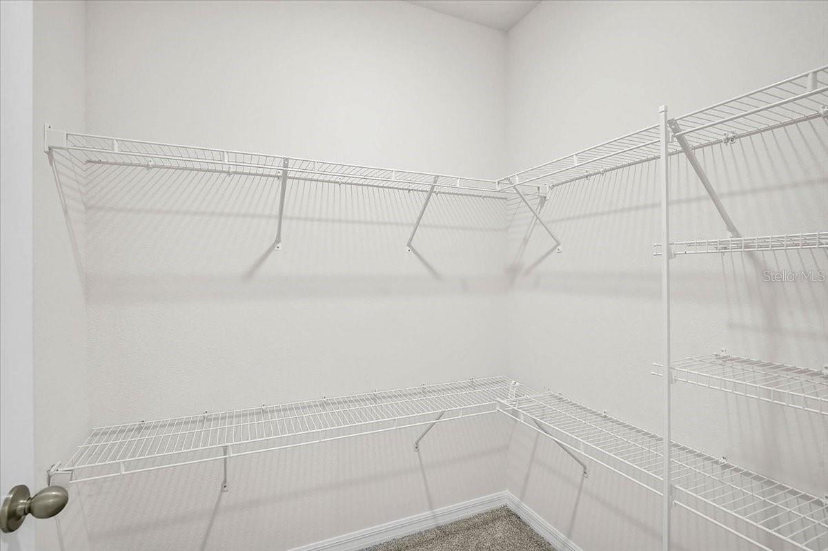 Image 21 of 38 For 4034 Goldheart Boulevard