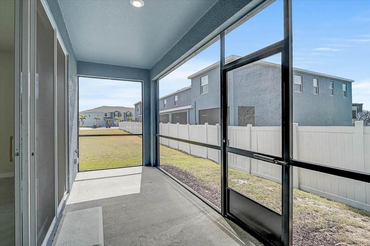 Image 32 of 38 For 4034 Goldheart Boulevard