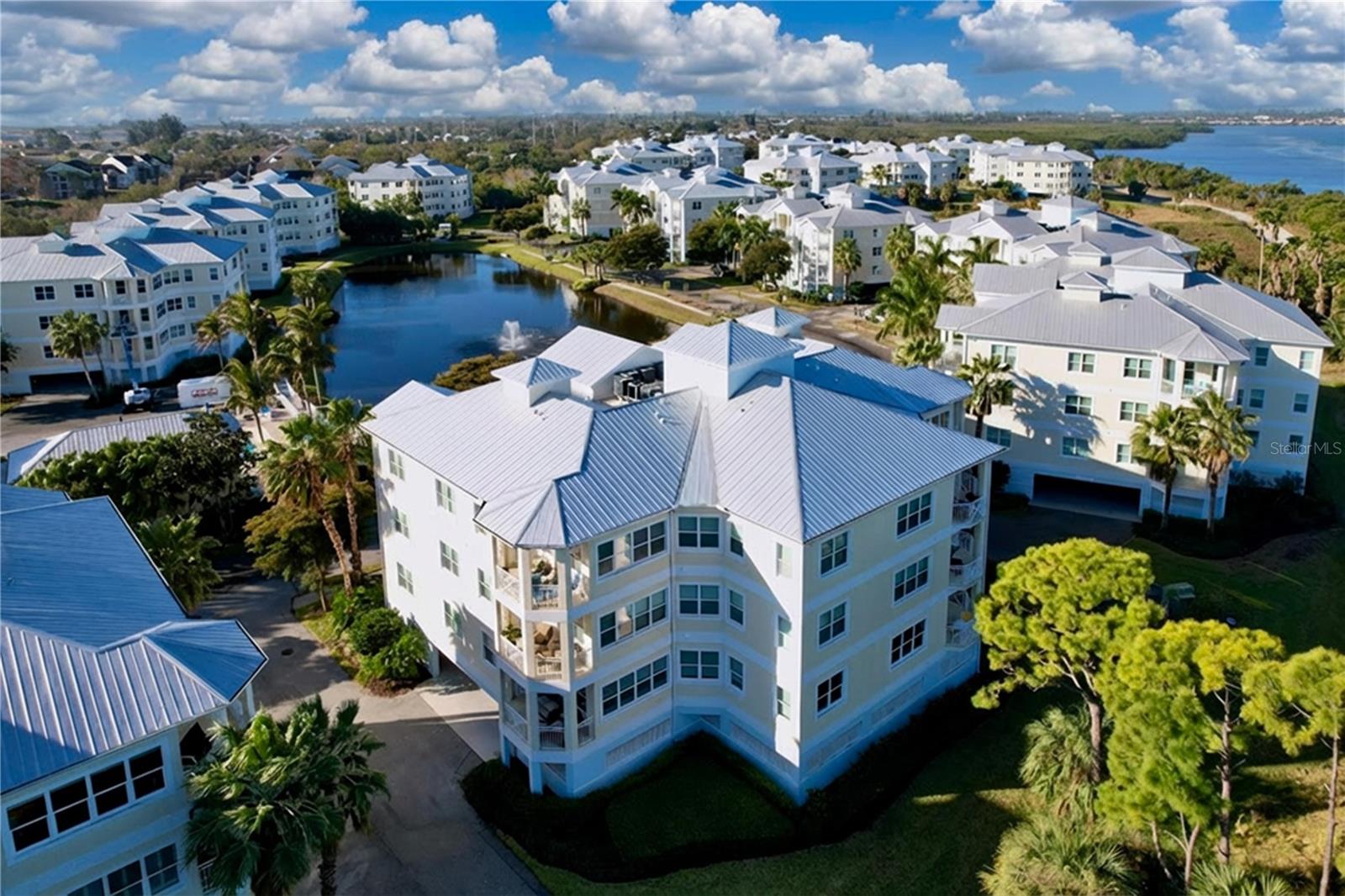 Image 3 of 95 For 7730 34th Ave W 303