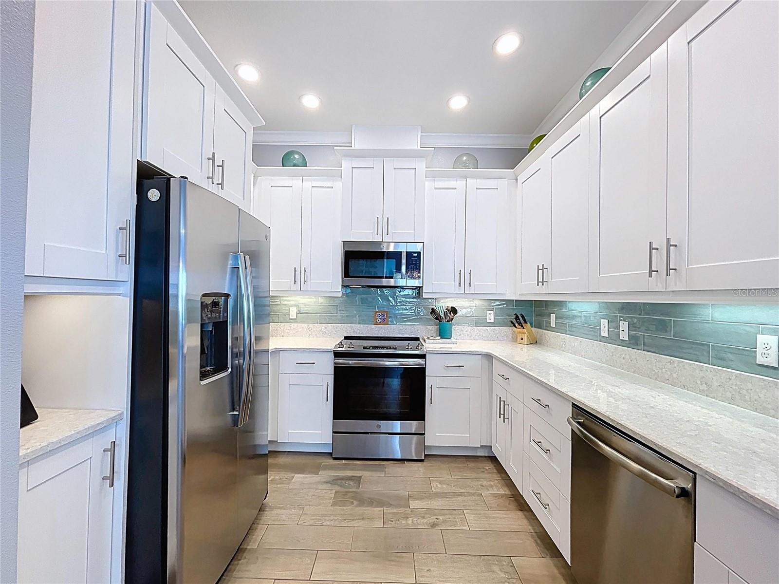 Image 8 of 95 For 7730 34th Ave W 303