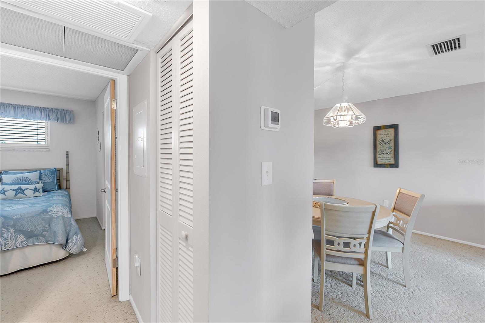 Image 17 of 43 For 915 Beach Road 318