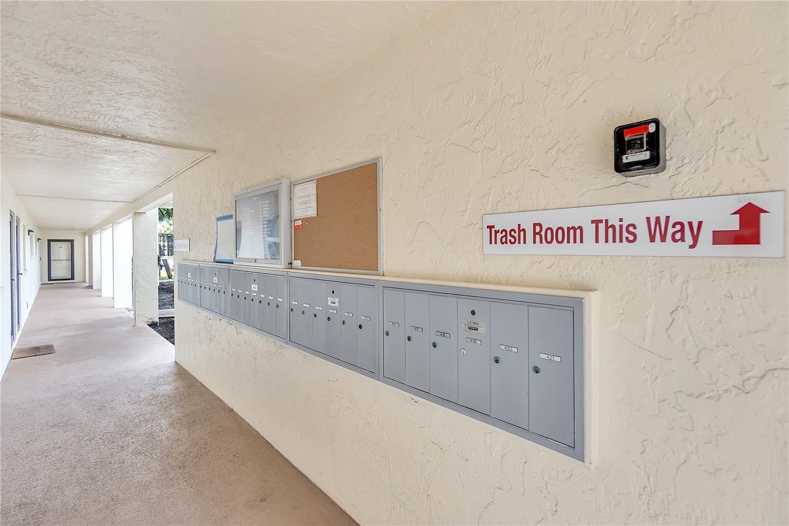 Image 27 of 43 For 915 Beach Road 318