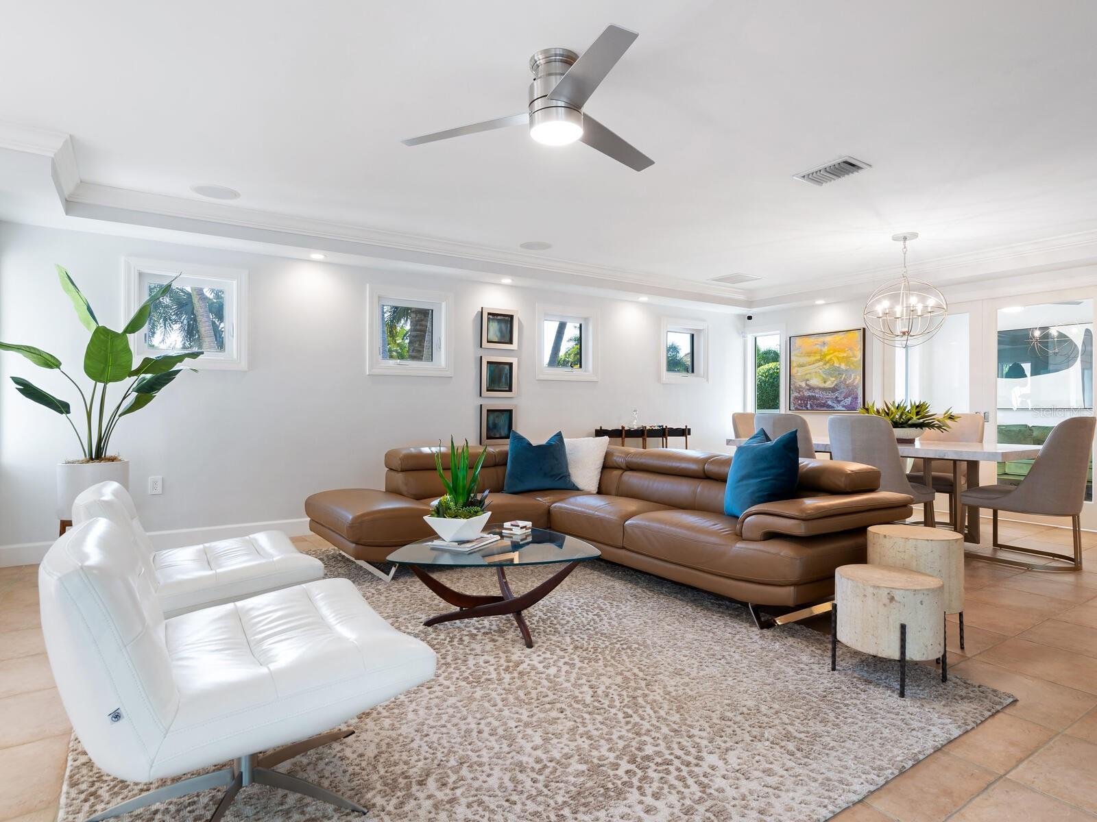 Image 7 of 47 For 606 Owl Way 