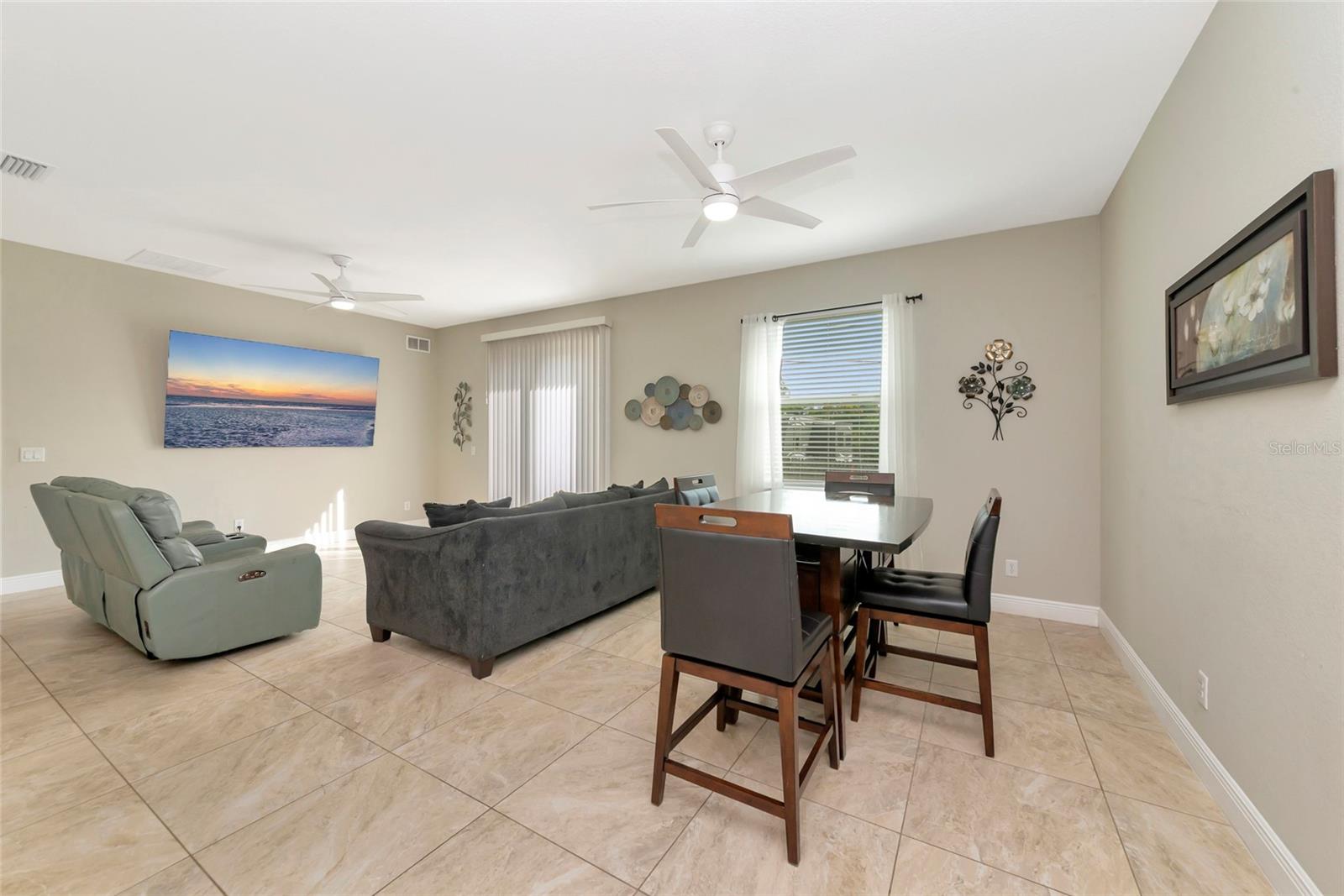 Image 10 of 46 For 3221 3rd Street E