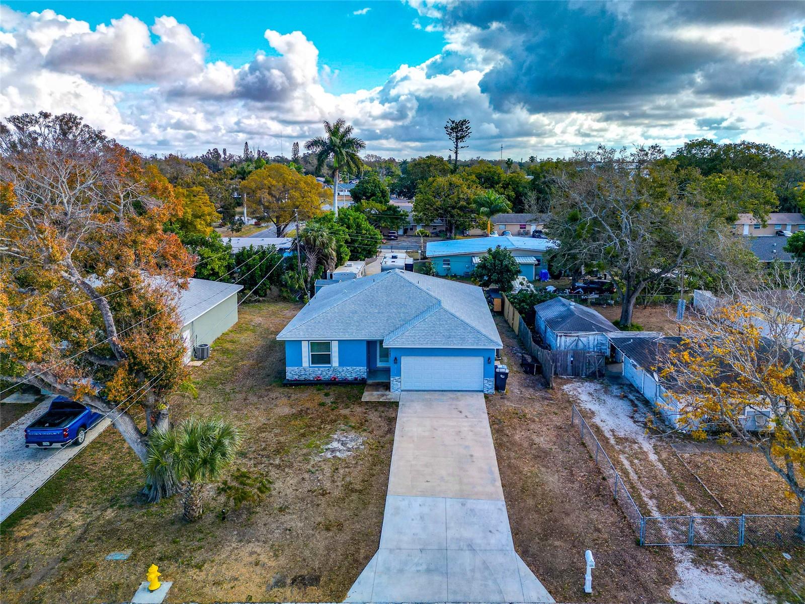 Image 3 of 46 For 3221 3rd Street E