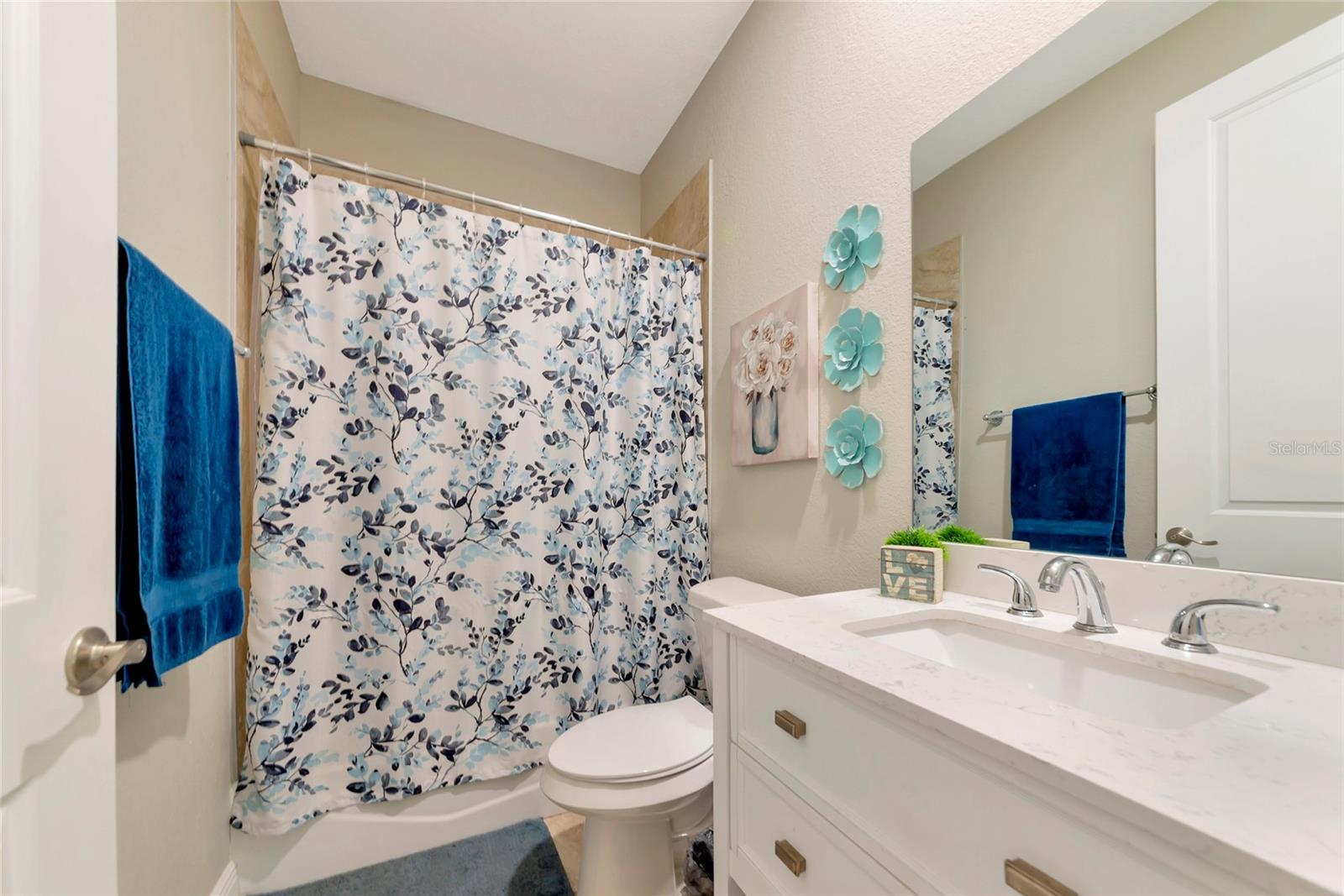 Image 34 of 46 For 3221 3rd Street E