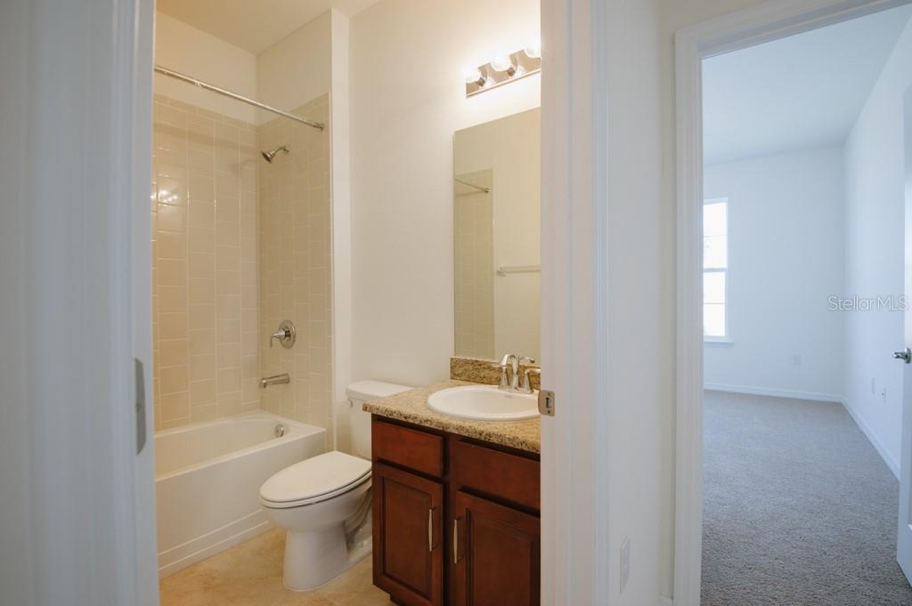 Image 17 of 21 For 15543 Trinity Fall Way