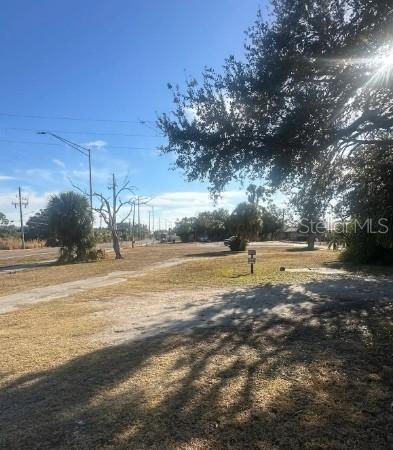 Image 16 of 18 For 2154 Dr Martin Luther King Jr Way