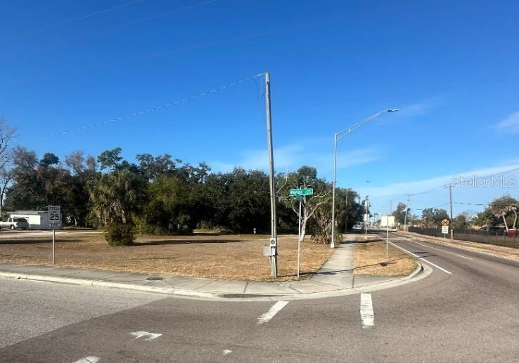 Image 6 of 18 For 2154 Dr Martin Luther King Jr Way