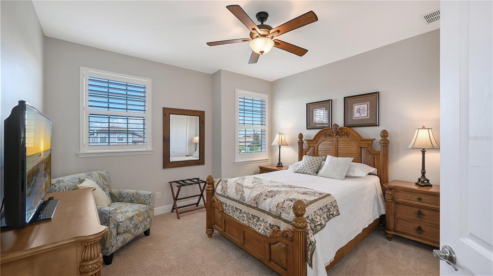 Image 26 of 46 For 1062 Ancora Boulevard