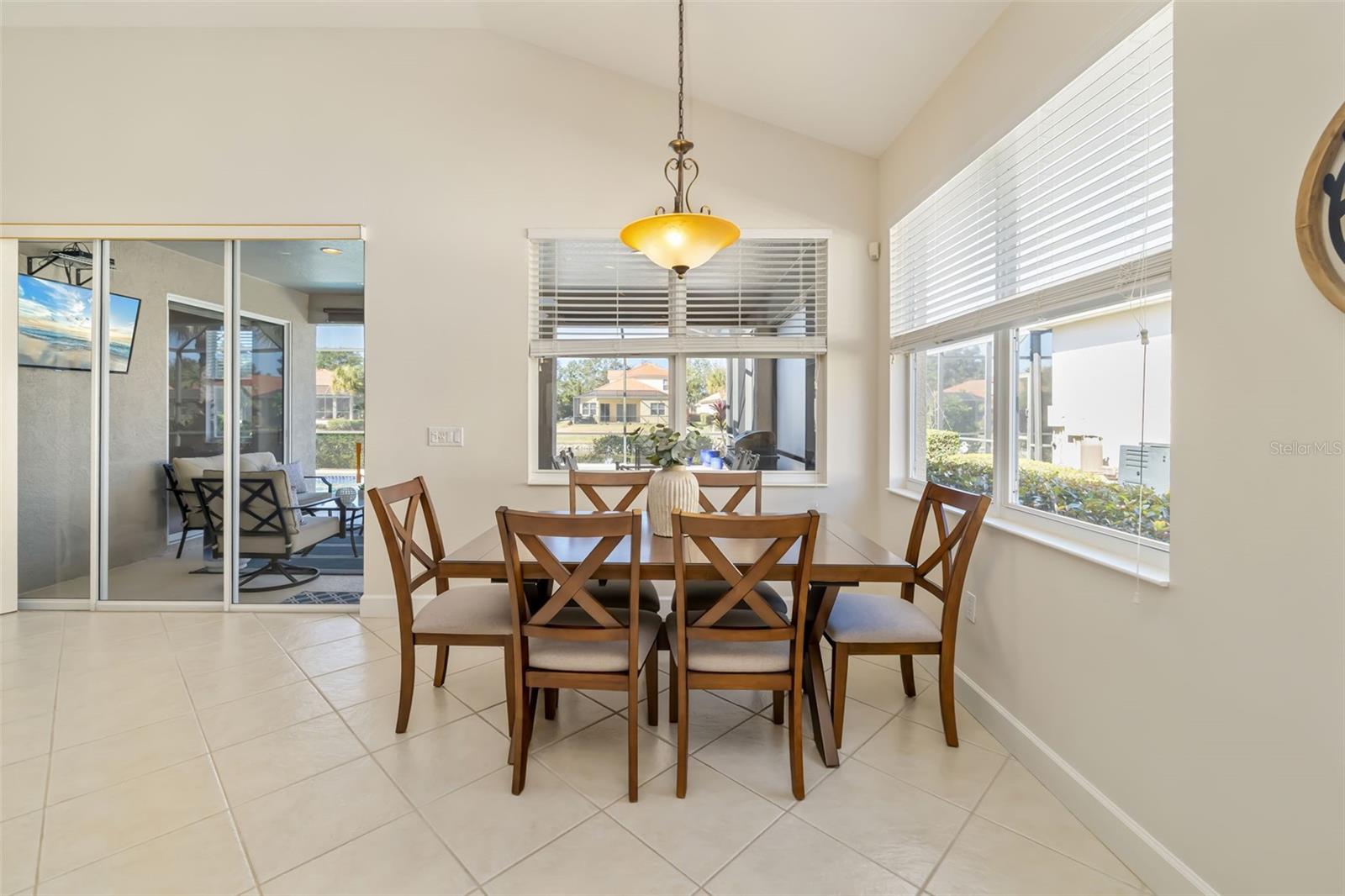 Image 37 of 100 For 646 Foggy Morn Lane