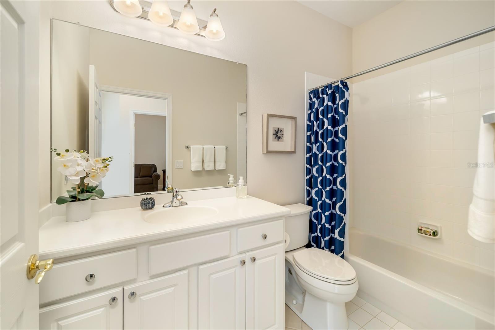 Image 42 of 100 For 646 Foggy Morn Lane