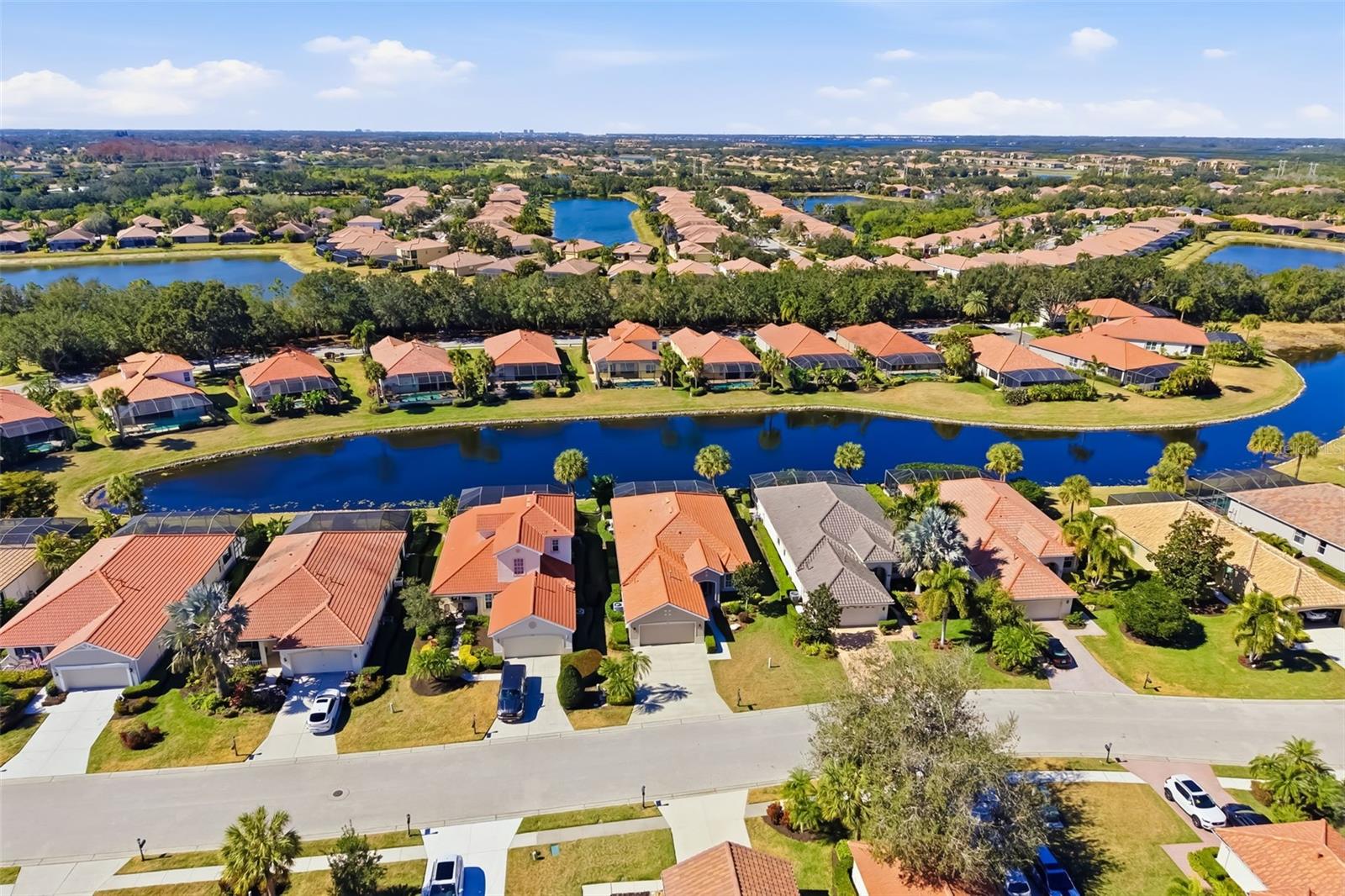 Image 51 of 100 For 646 Foggy Morn Lane