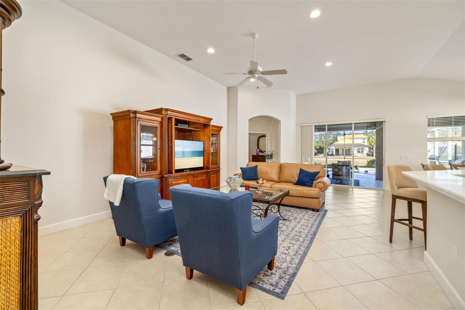 Image 9 of 100 For 646 Foggy Morn Lane