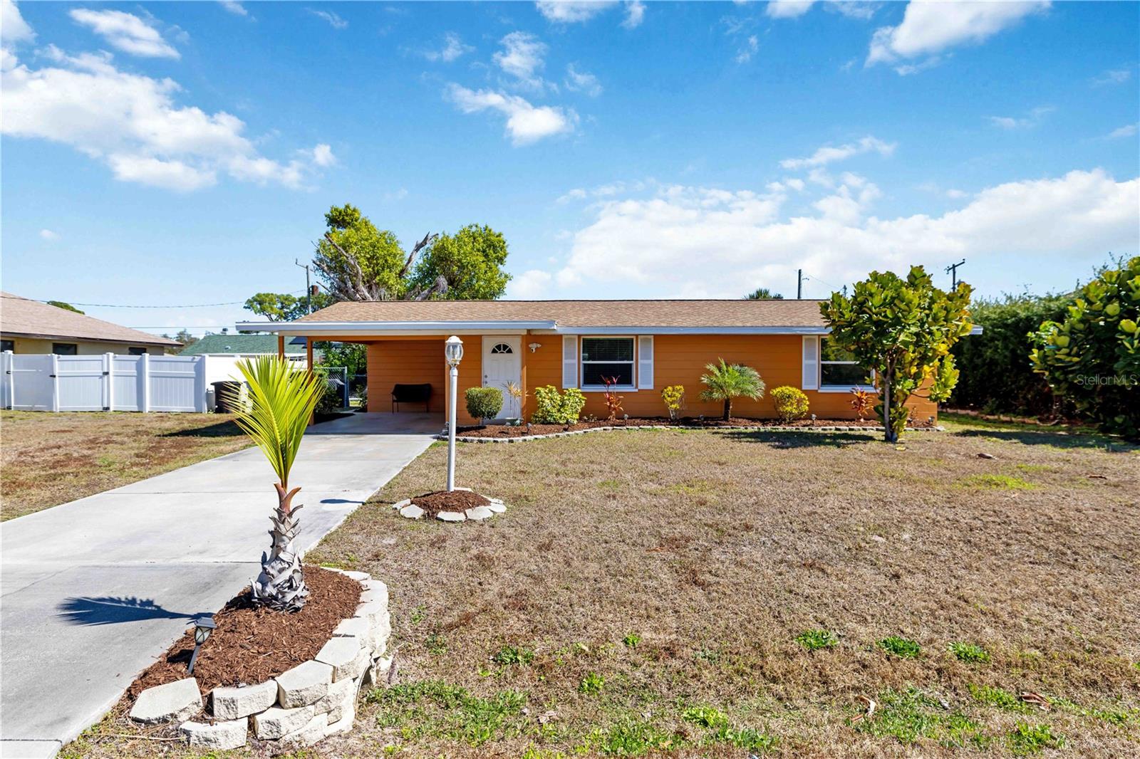 Details for 3035 Shamrock Drive, VENICE, FL 34293