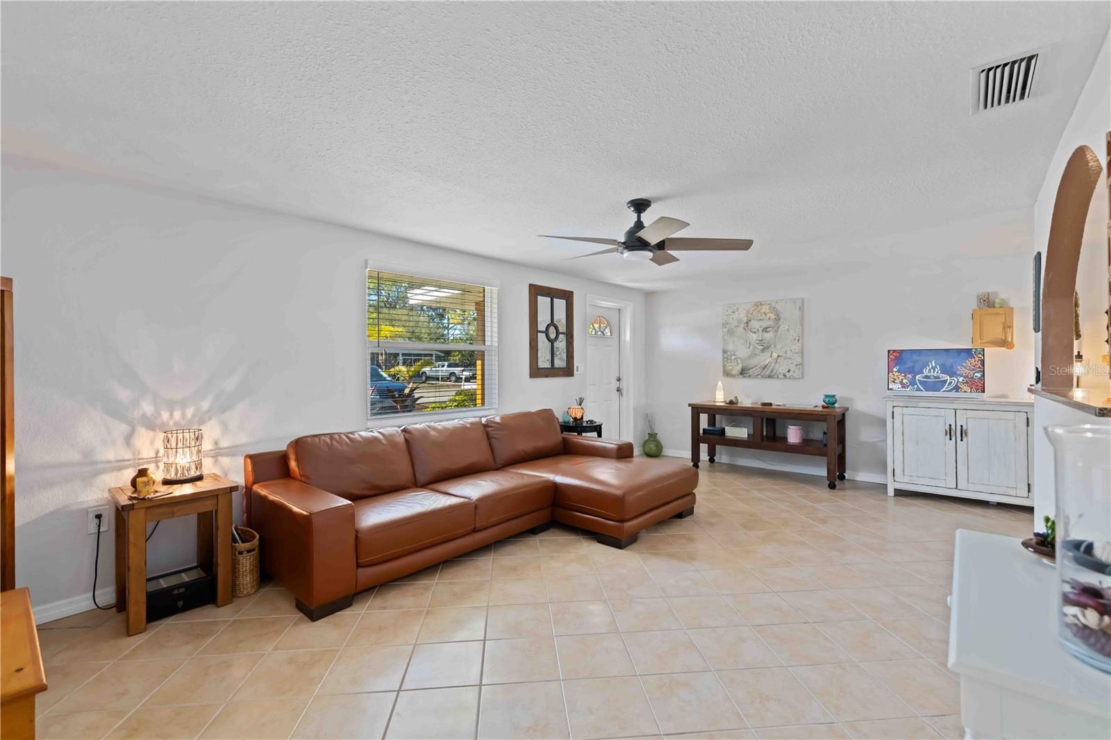 Image 11 of 65 For 3035 Shamrock Drive