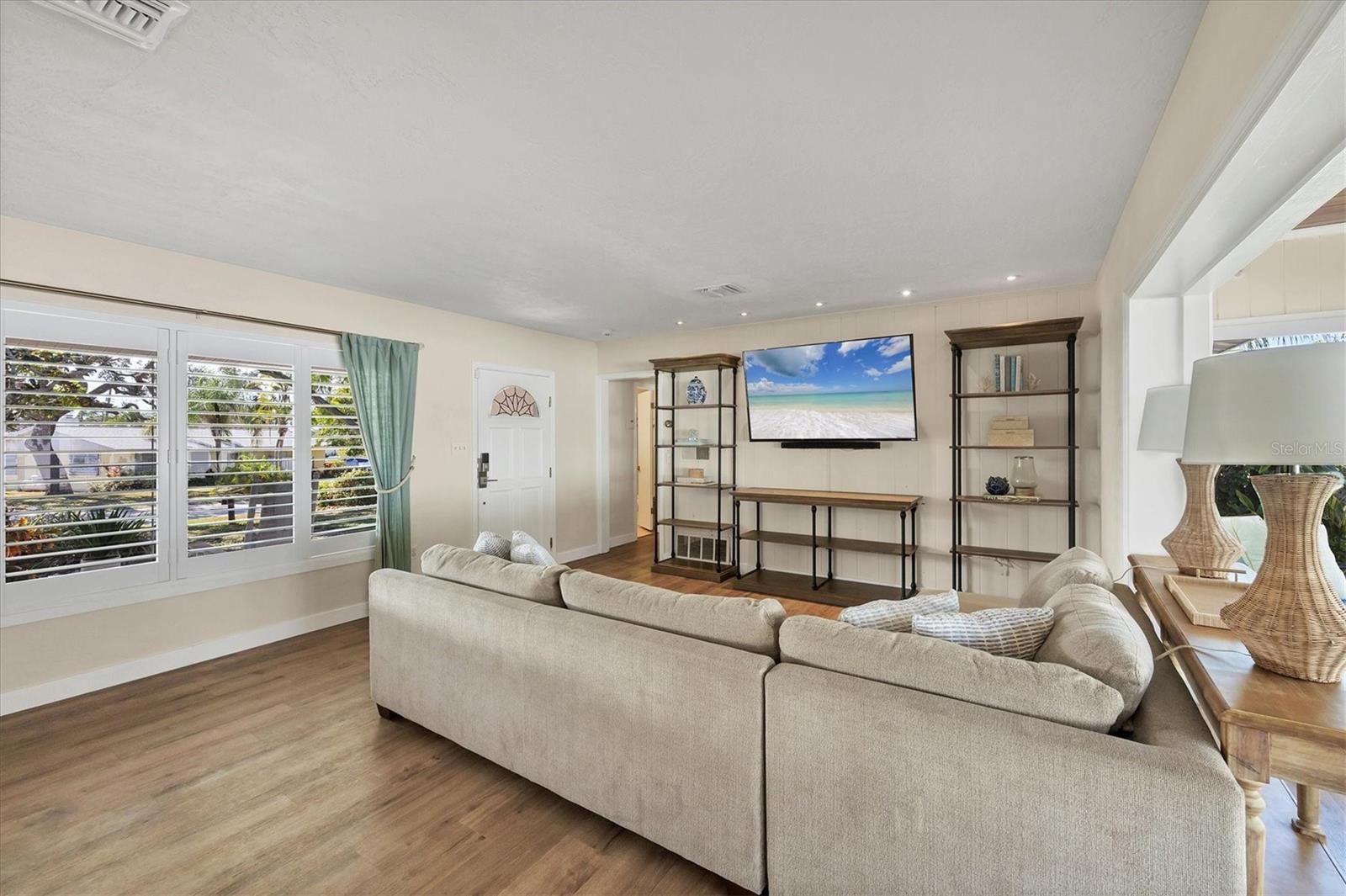 Image 6 of 32 For 2149 Wason Road