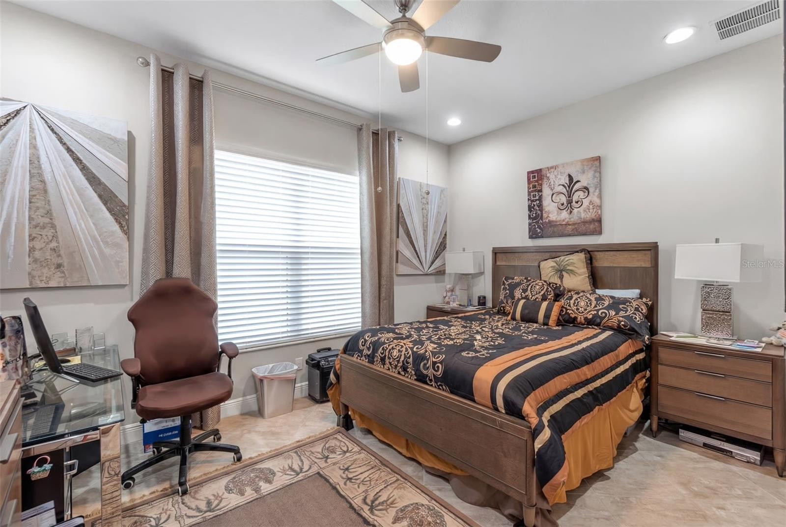 Image 11 of 19 For 4912 Sandy Glen Way