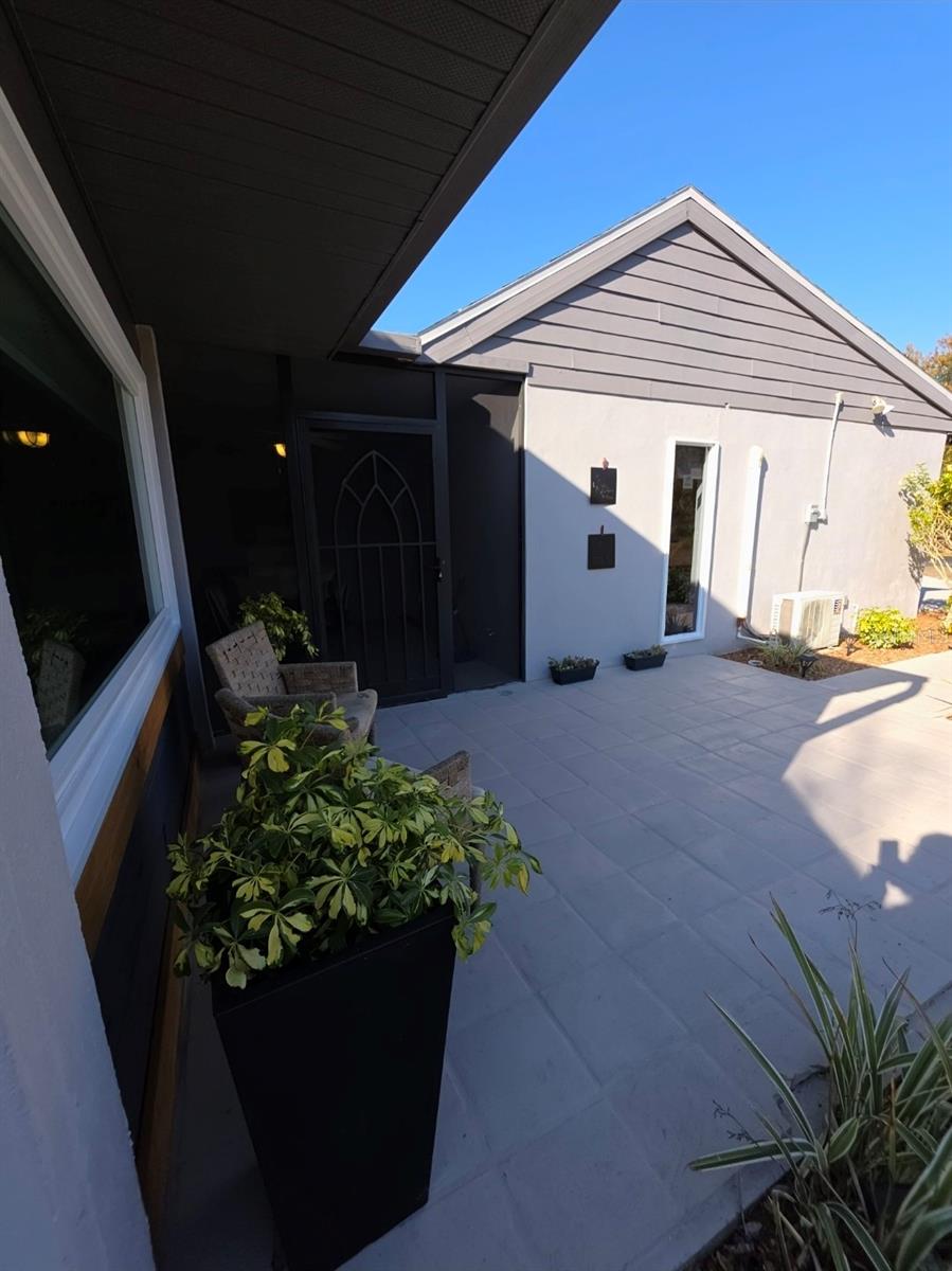 Image 8 of 62 For 5165 Cedar Hammock Ln  5165