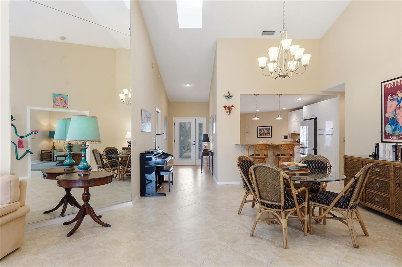 Image 14 of 49 For 4444 Calle Serena