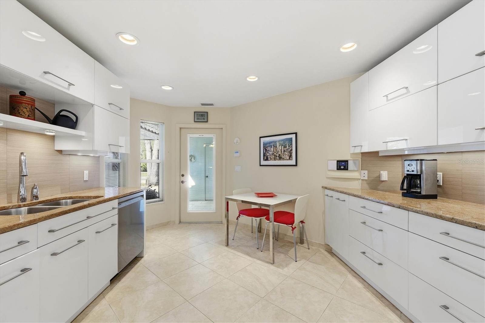 Image 20 of 49 For 4444 Calle Serena