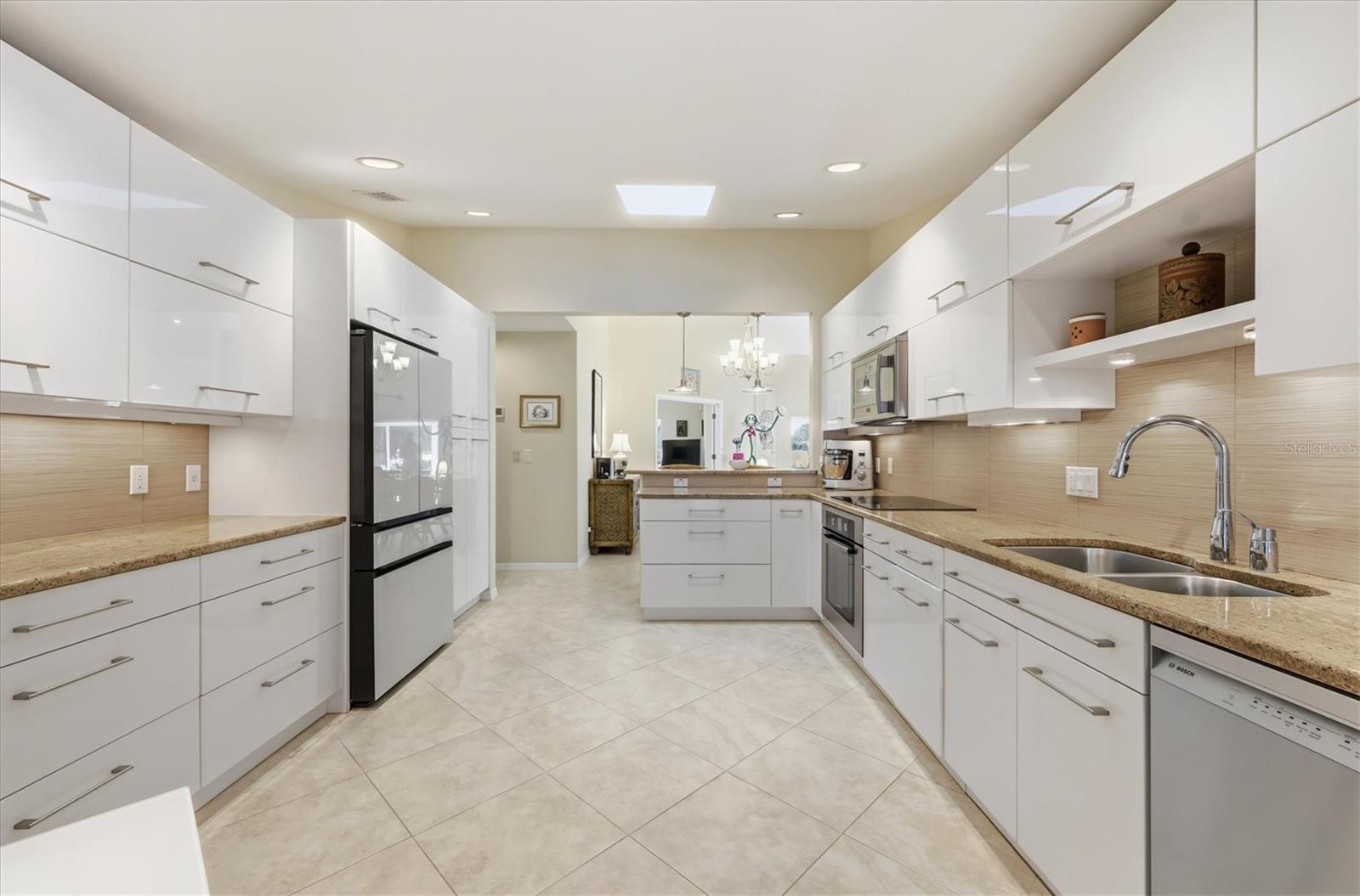 Image 21 of 49 For 4444 Calle Serena