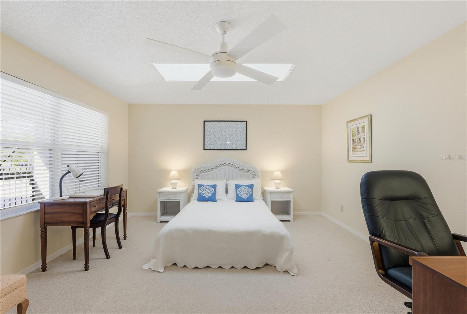 Image 27 of 49 For 4444 Calle Serena