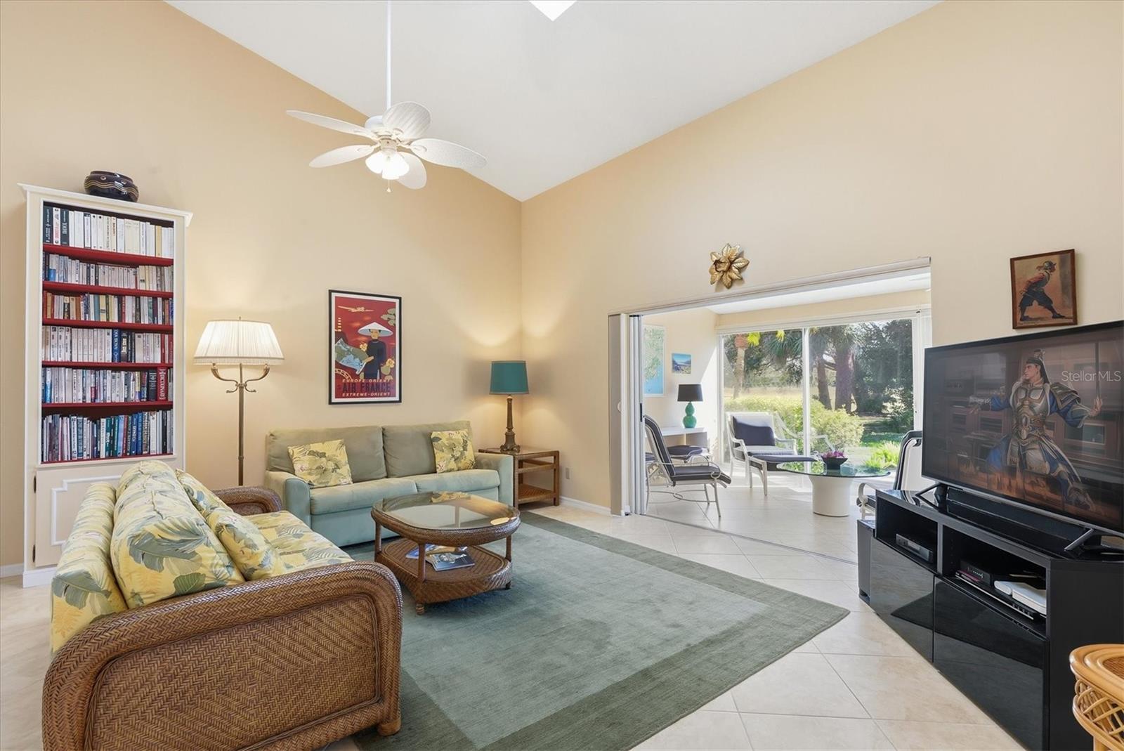 Image 30 of 49 For 4444 Calle Serena