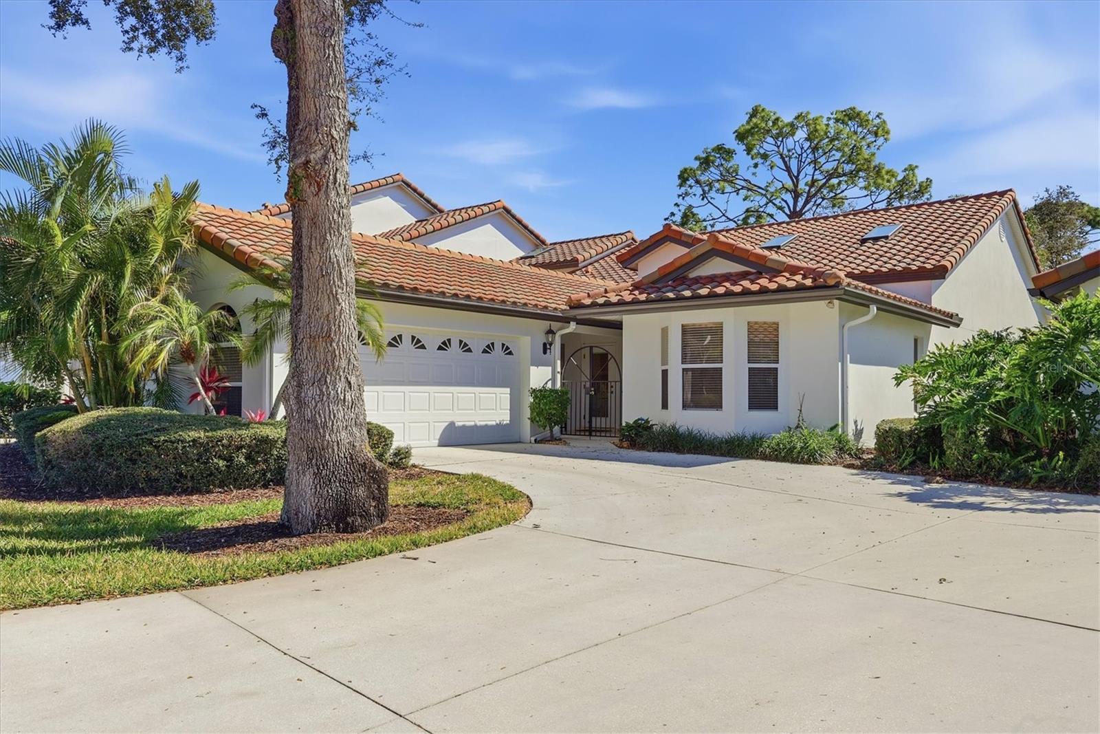 Image 4 of 49 For 4444 Calle Serena