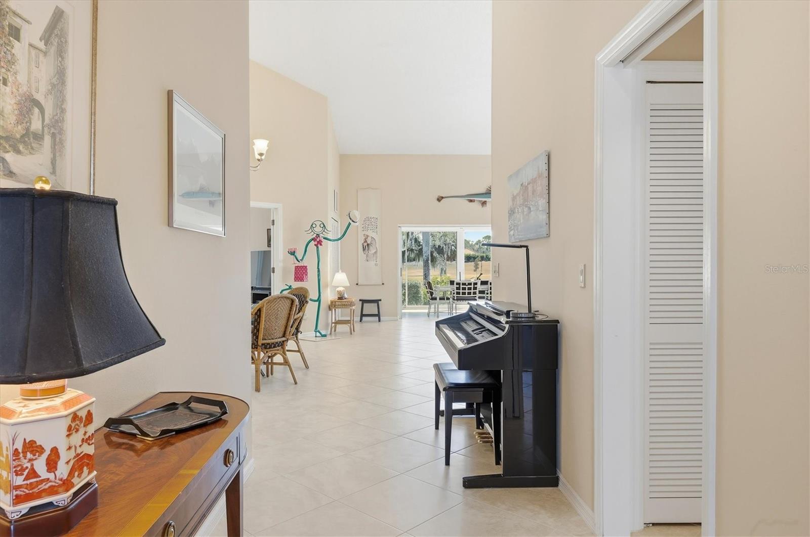 Image 8 of 49 For 4444 Calle Serena