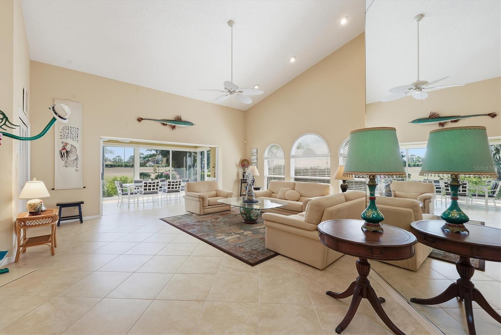 Image 9 of 49 For 4444 Calle Serena