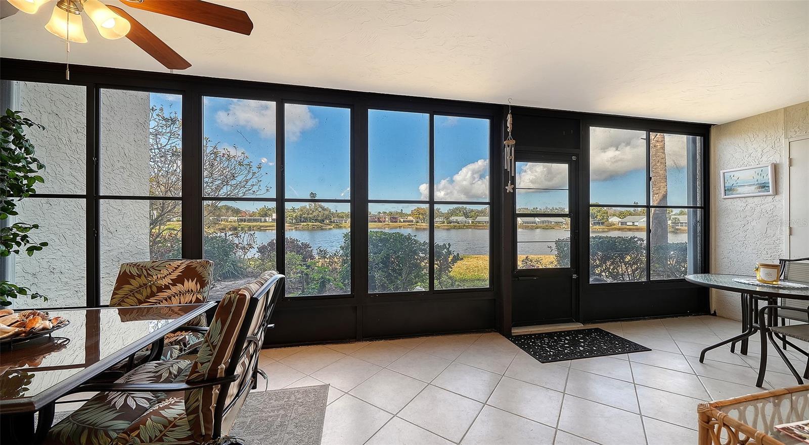 Image 10 of 42 For 214 Lakewood Drive 214