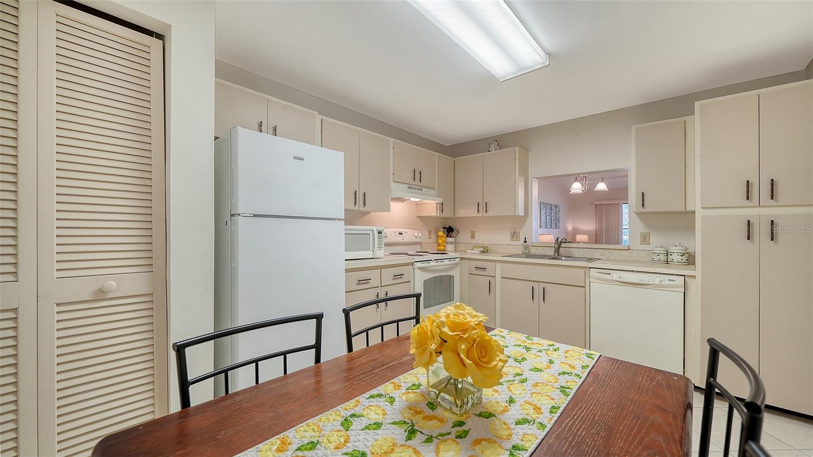 Image 22 of 42 For 214 Lakewood Drive 214