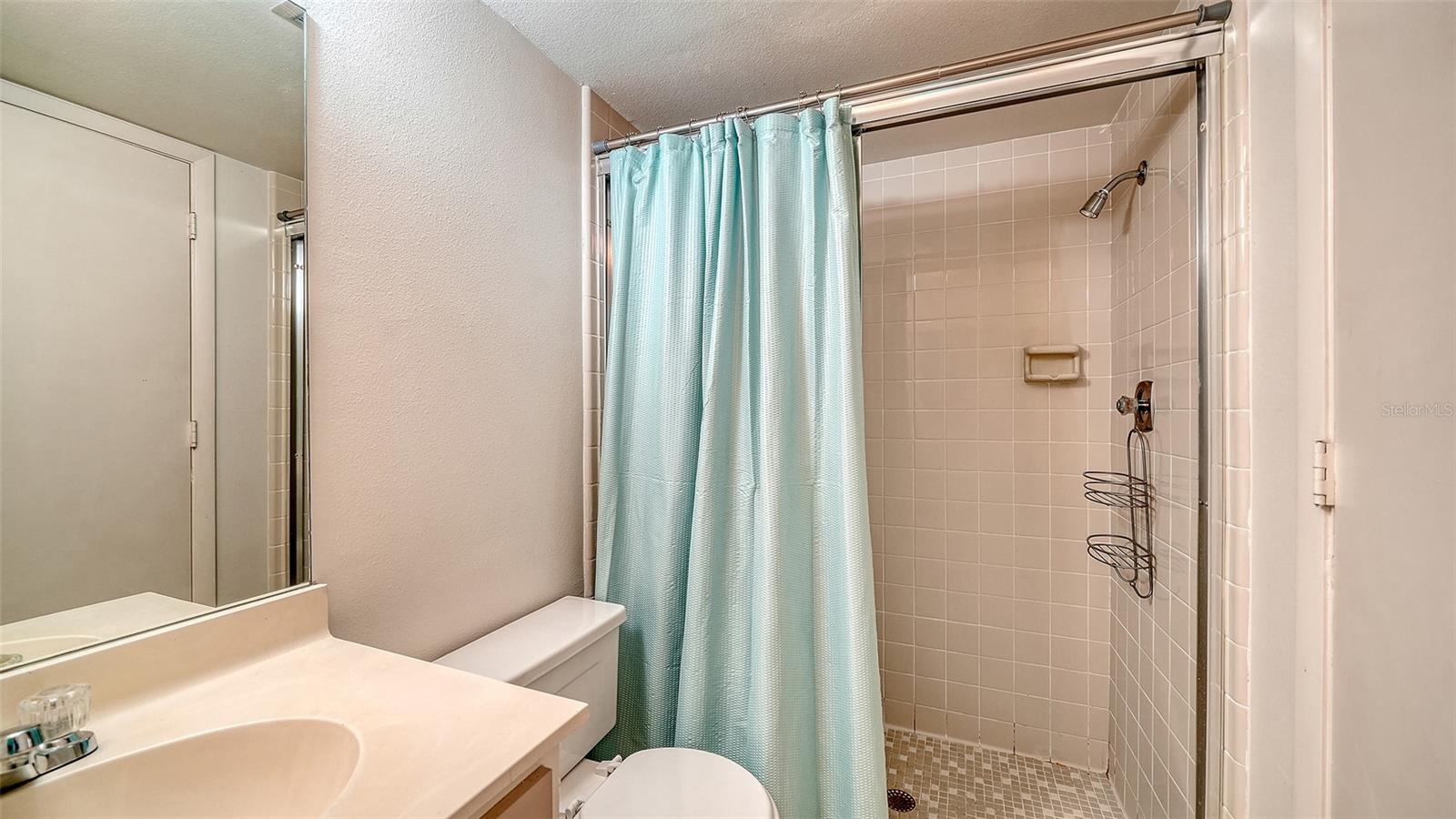 Image 27 of 42 For 214 Lakewood Drive 214