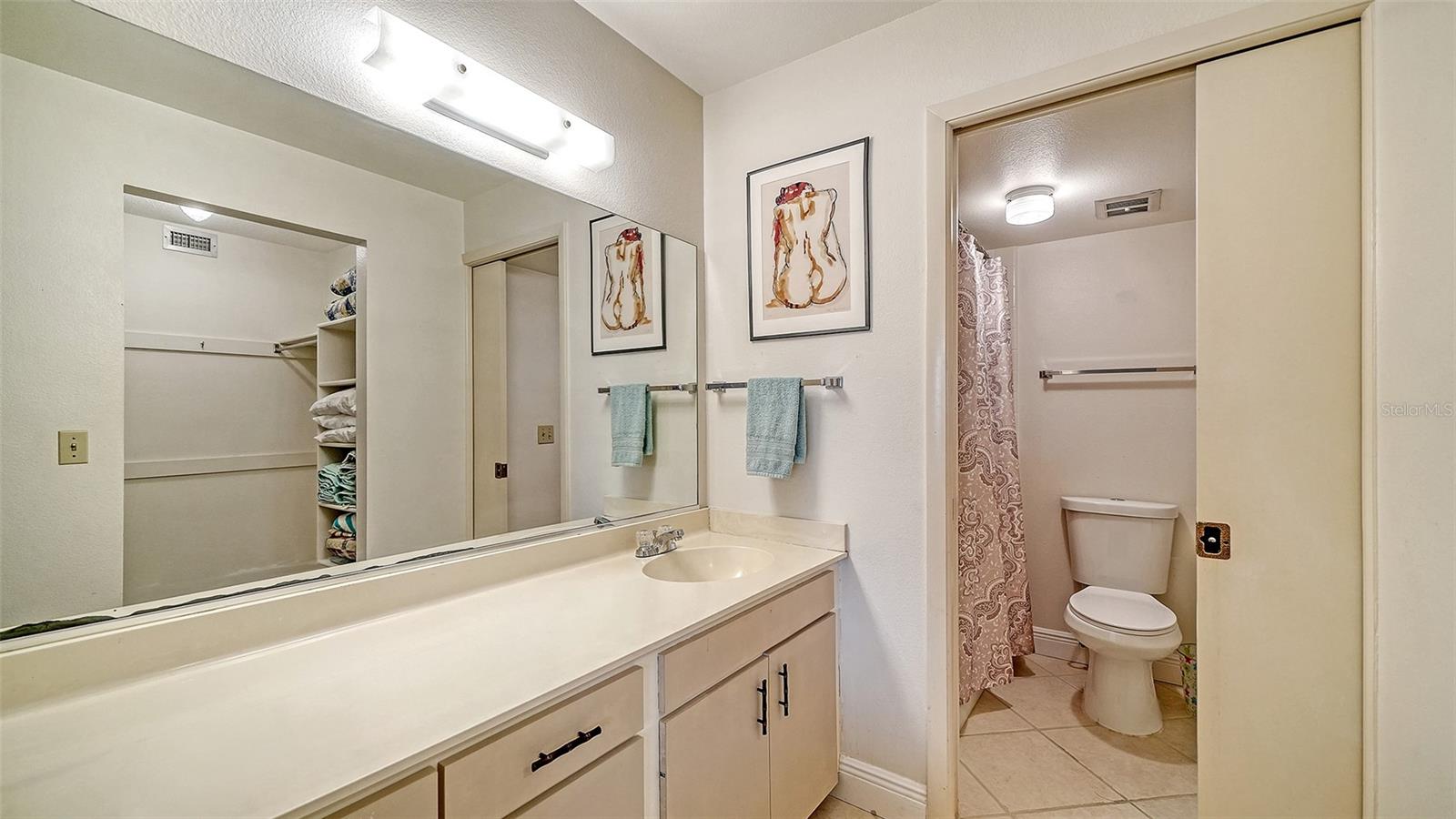 Image 31 of 42 For 214 Lakewood Drive 214