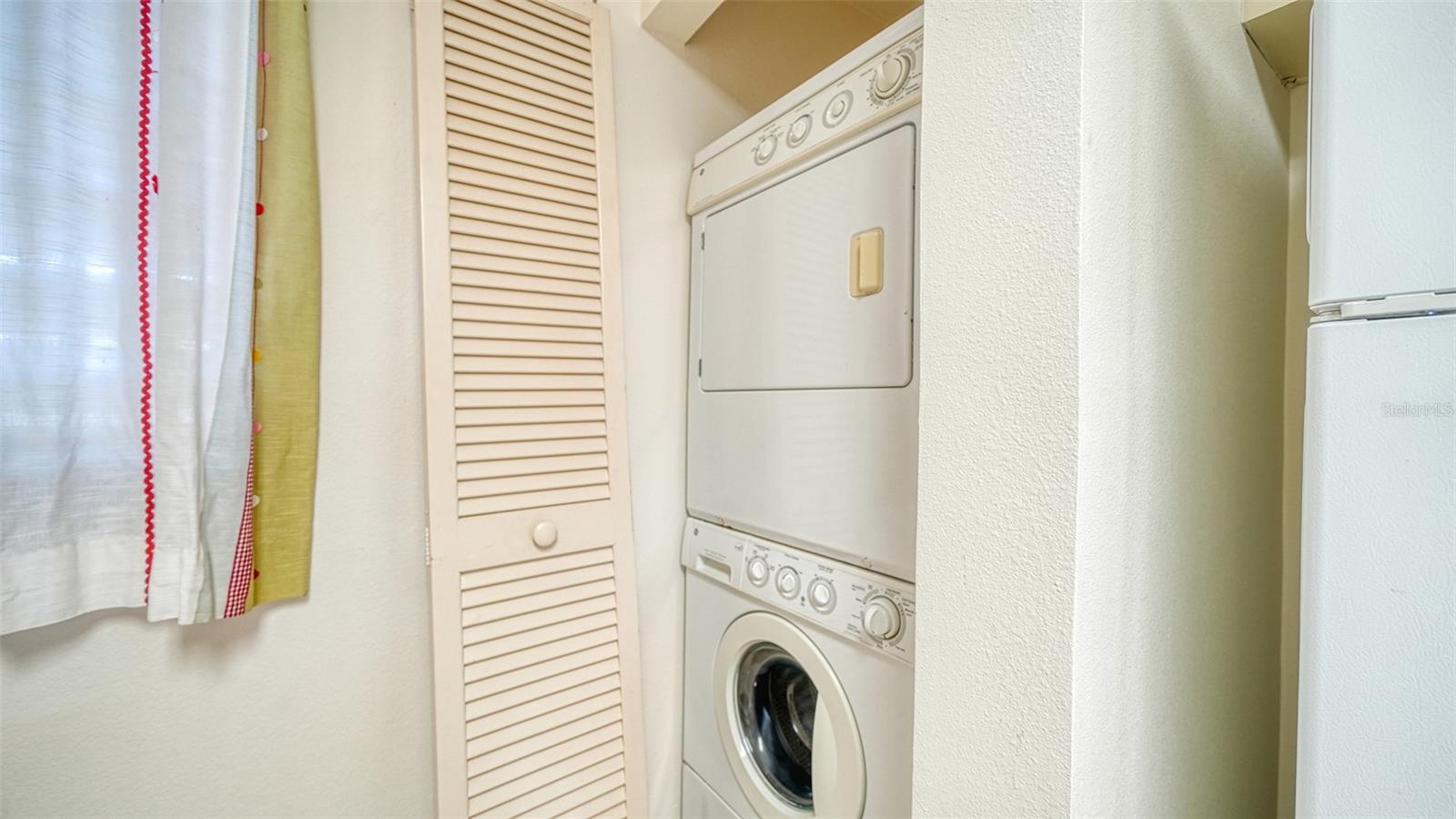 Image 33 of 42 For 214 Lakewood Drive 214