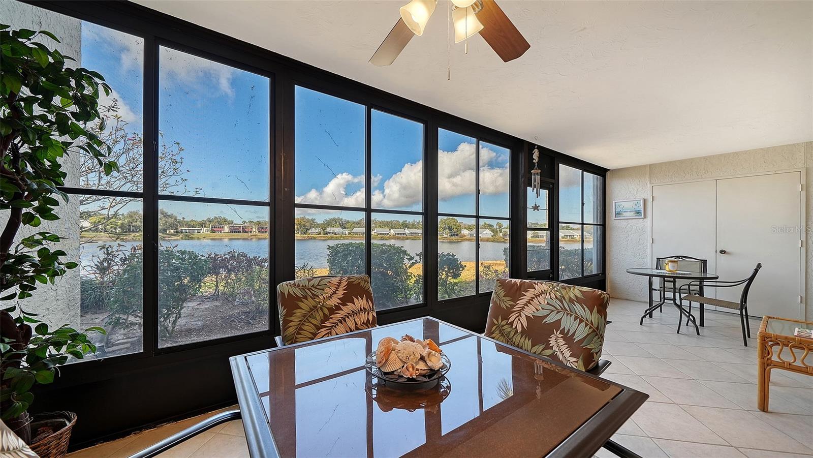 Image 8 of 42 For 214 Lakewood Drive 214