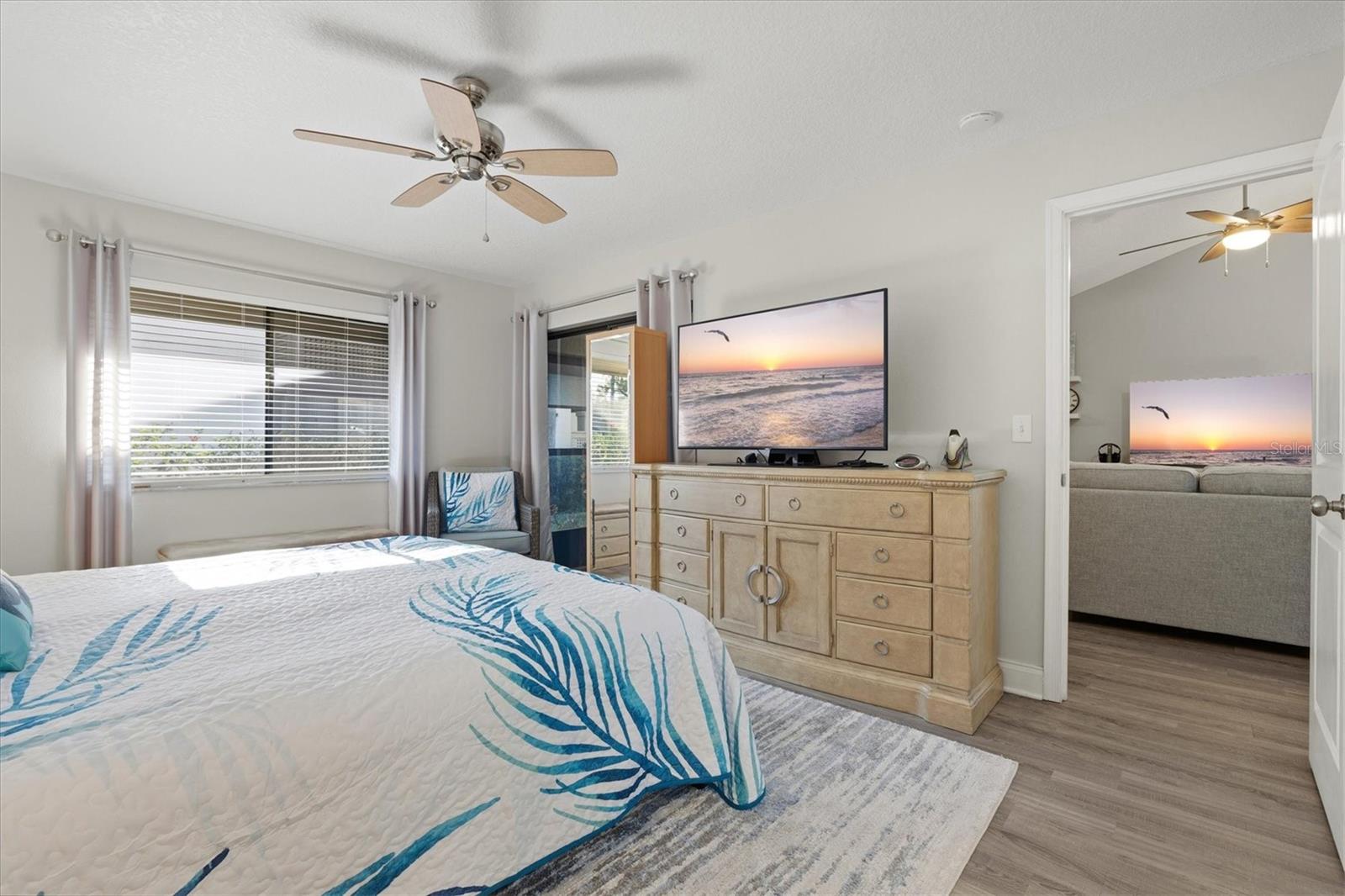 Image 15 of 54 For 3129 Windrush Bourne  56